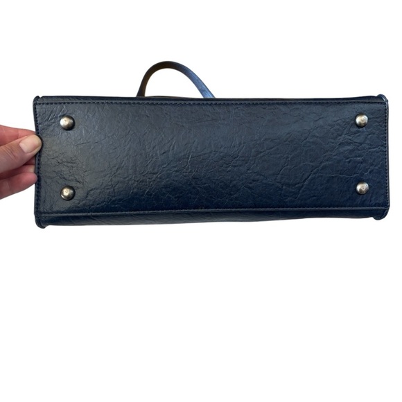 Pixie Mood Alicia Tote Bag In Navy Blue - Picture 6 of 10